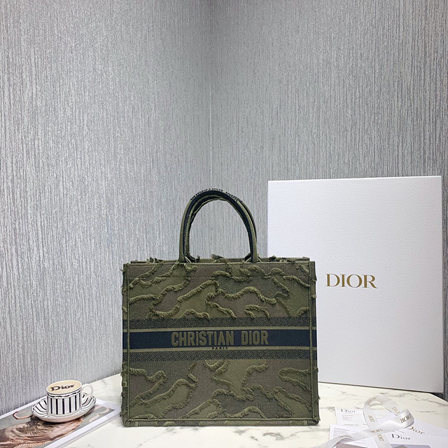 디올 BOOK TOTE 북토트백 라지