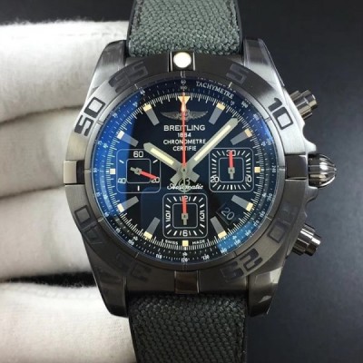 브라이틀링(Breitling)크로노멧 B01 PVD 스페셜에디션 블랙