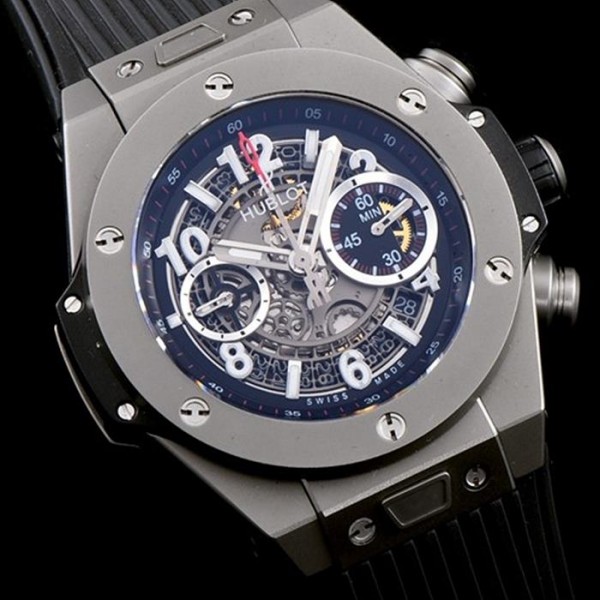 휴블럿(HUBLOT)빅뱅 유니코 크로노그래프