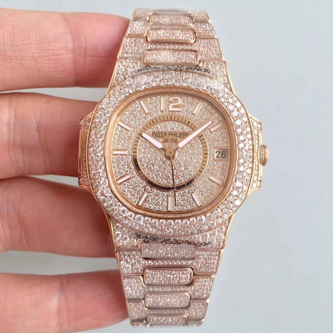 파텍필립(PATEK PHILIPPE)노틸러스 점보 5711 풀다이아몬드 로즈골드