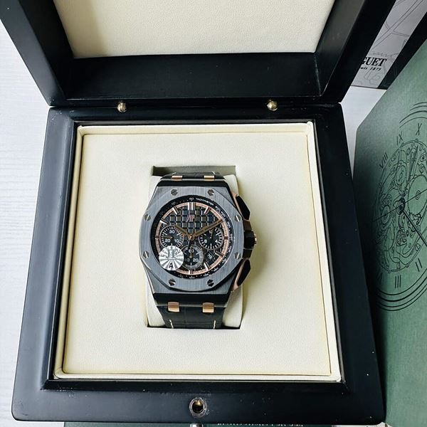 오데마피게 레플리카 시계 AUDEMARS PIGUET 오데마피게 로얄 오크 오프쇼어 셀프와인딩 크로노그래프 44mm 블랙다이얼 오토매틱 블랙 고무 스트랩 26420CE.OO.A127CR.01